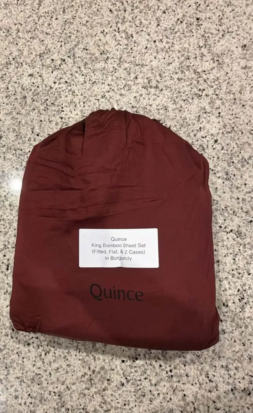 Quince King Bamboo Sheet Set (Fitted, Flat, & 2 Cases) in Burgundy